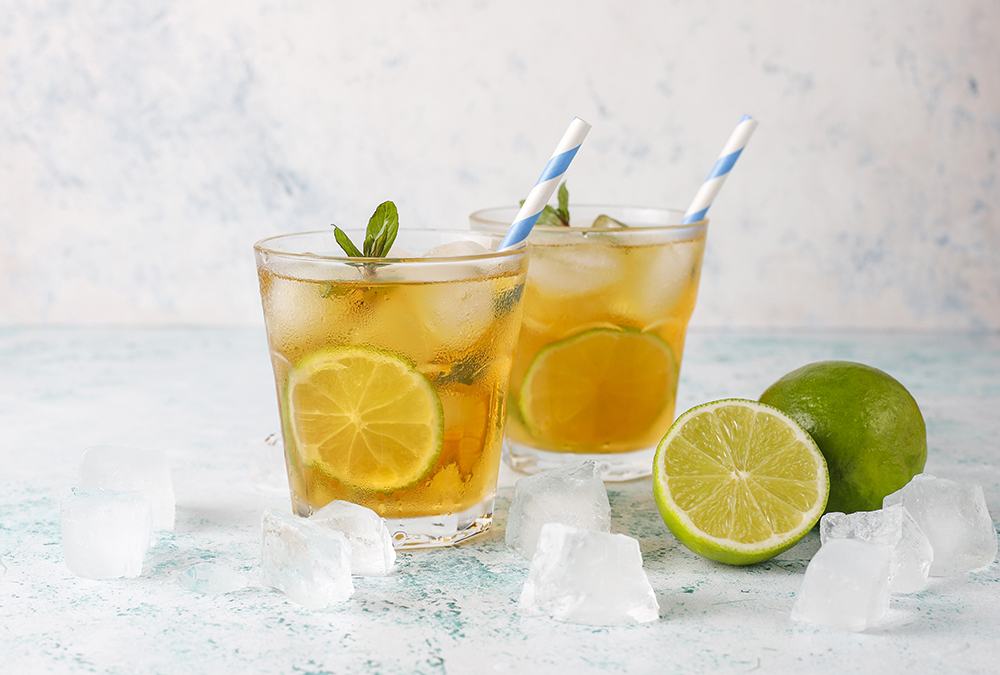 iced-tea-with-lime-ice